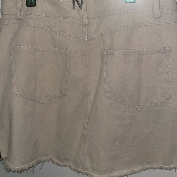 Zip Front Jean Skirt, Leopard Siding - Picture 2 of 2